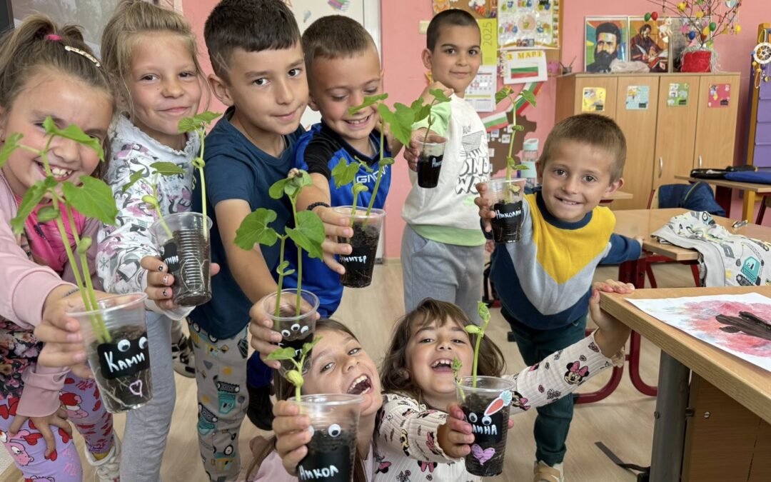 🌱 Урокът оживява – първокласници в действие!🌱